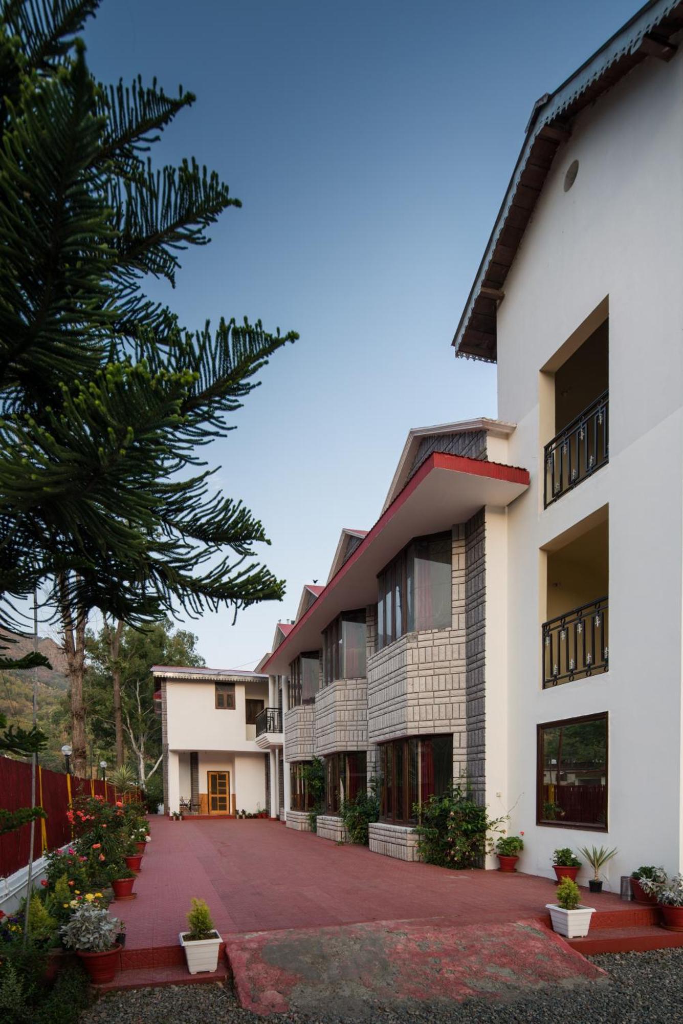 Ivy The Boutique Hotel Near Neem Karoli Temple Nainital Exterior foto