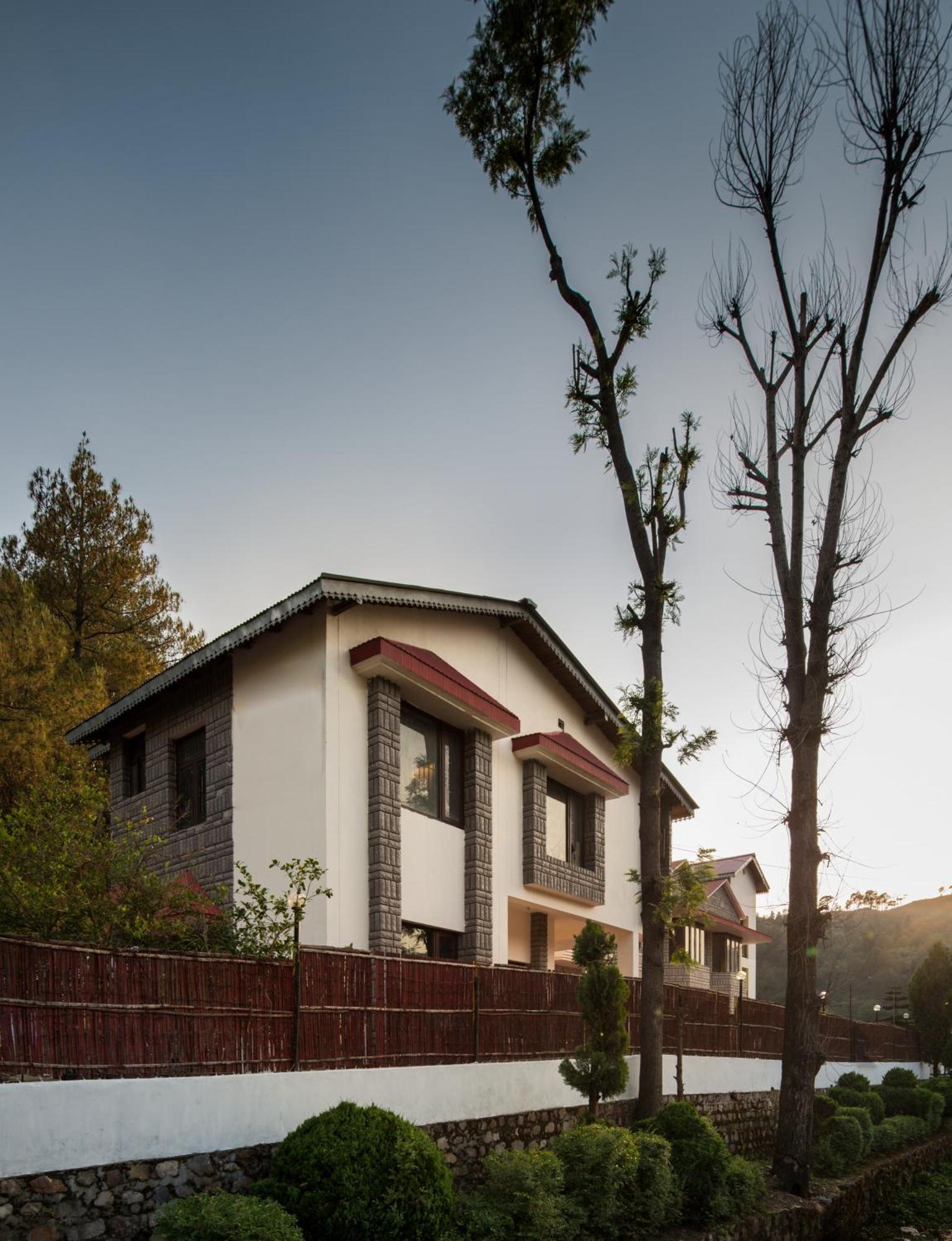 Ivy The Boutique Hotel Near Neem Karoli Temple Nainital Exterior foto